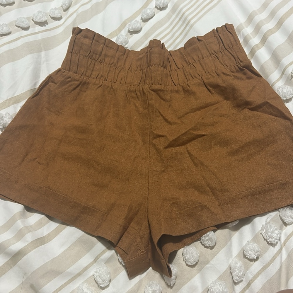 Women's Brown Maple Shorts - Picture 2 of 5